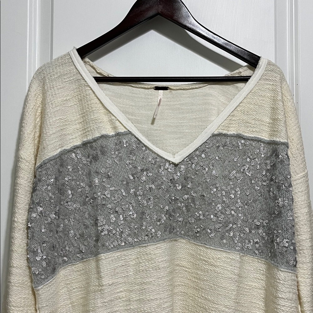 Free People Sequin Colorblock V Neck Tunic Sweater Sz Large - Picture 3 of 9